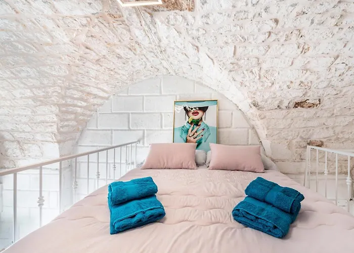 Donna Alfa By Rentbeat Apartment