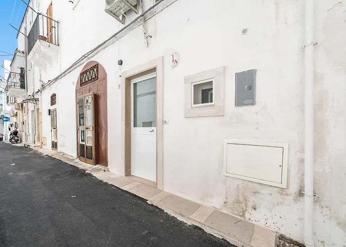 Donna Alfa By Rentbeat *